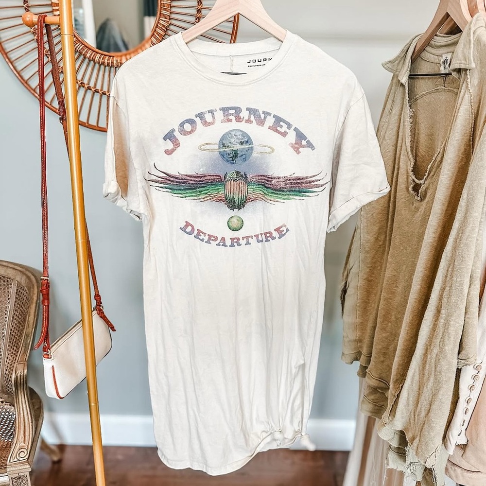 Journey Graphic T Dress